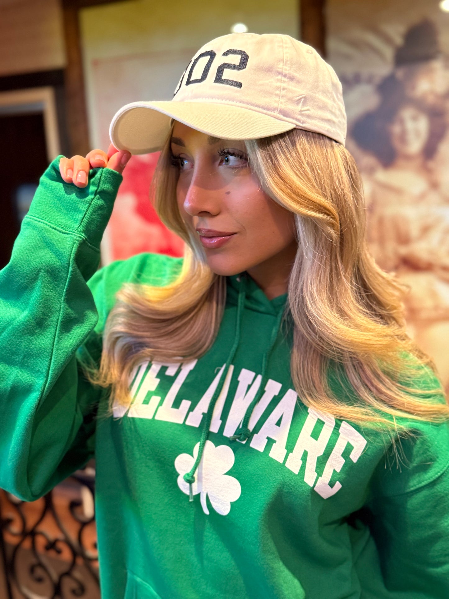 Delaware Kelly Green w/ Shamrock